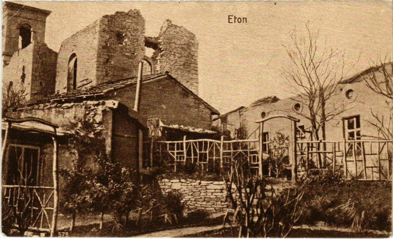 Carte postale ancienne Eton - Town Scene - Ruines à Éton
