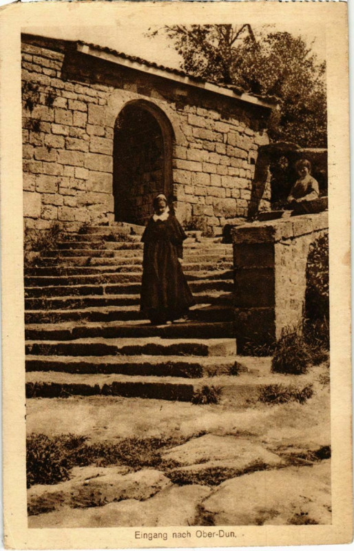 Carte postale ancienne Dun-sur-Meuse - Dun an der Maas - Eingang von Ober-Dun à Dun-sur-Meuse