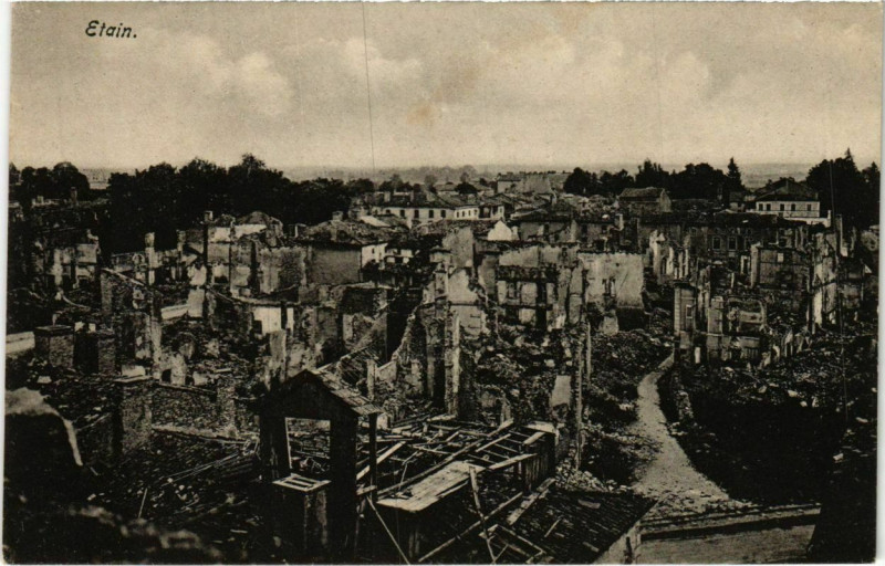 Carte postale ancienne Etain - Vue - Ruines à Étain