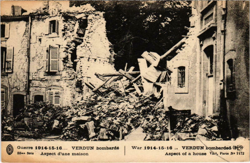 Carte postale ancienne Militaire Verdun - Bombardé - Aspect d'une maison à Verdun