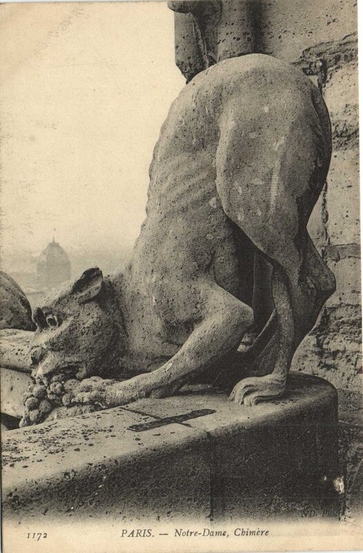 Carte postale ancienne Notre-Dame - Chimère à Paris 4e