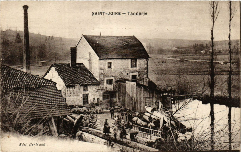 Carte postale ancienne Saint-Joire - Tannerie à Saint-Joire