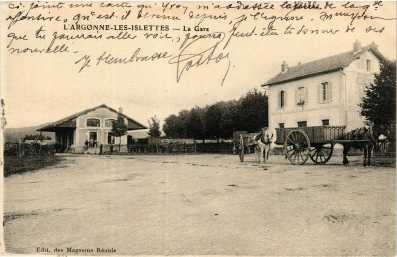 Carte postale ancienne L'Argonne-les-Islettes - La Gare aux Islettes