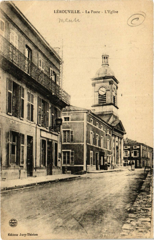 Carte postale ancienne Lerouville - La Poste - L'Eglise à Lérouville