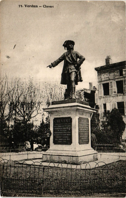 Carte postale ancienne Verdun - Chevert à Verdun