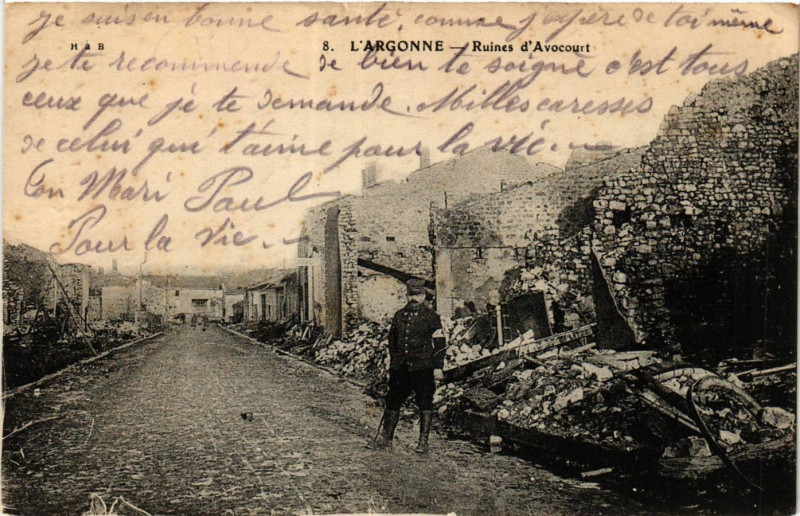 Carte postale ancienne L'Argonne - Ruines d'Avocourt à Avocourt