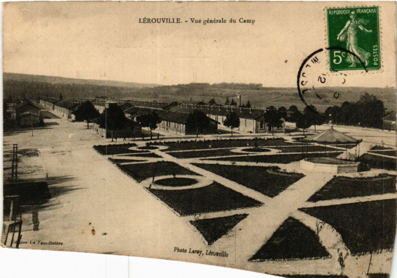 Carte postale ancienne Lérouville - Vue générale du Camp à Lérouville