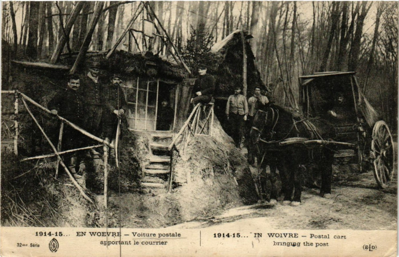 Carte postale ancienne 1914-15 En Woevre - Voiture postale apportant le courrier