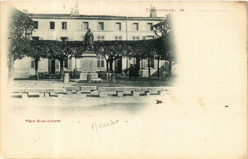 Carte postale ancienne Commercy, le.... - Place Dum-Calmer à Commercy