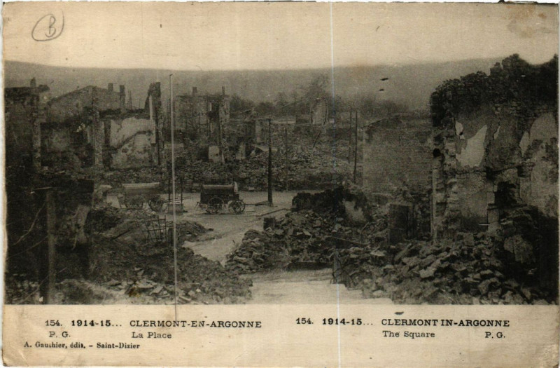 Carte postale ancienne 1914-15 - Clermont-en-Argonne- La Place à Clermont-en-Argonne