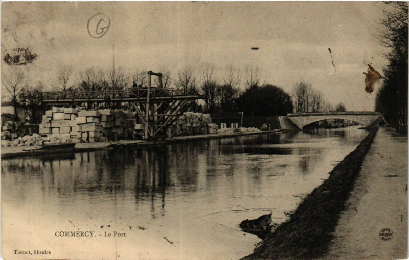 Carte postale ancienne Commercy - Le Port à Commercy