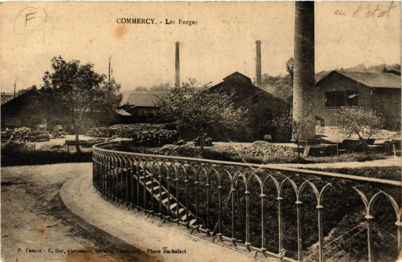 Carte postale ancienne Commercy - Les Forges à Commercy