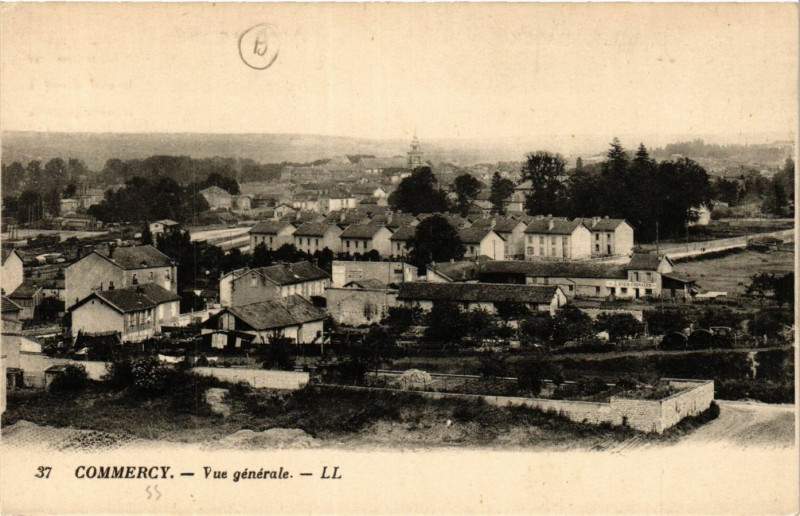 Carte postale ancienne Commercy - Vue générale à Commercy