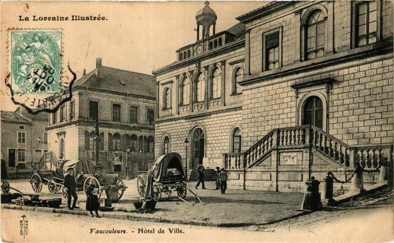 Carte postale ancienne La Lorraine Illustrée - Vaucouleurs - Hotel de Ville à Vaucouleurs