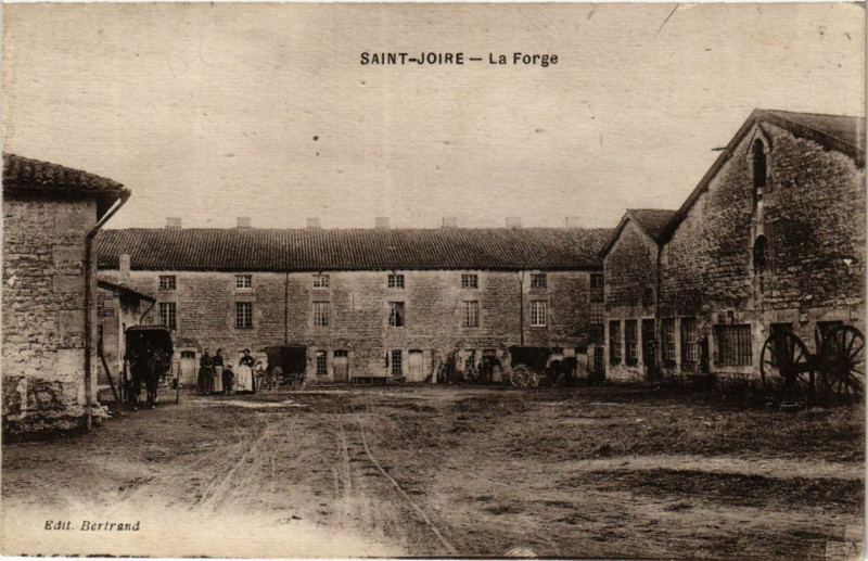 Carte postale ancienne Saint-Joire - La Forge à Saint-Joire