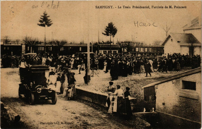 Carte postale ancienne Sampigny - Le Train Préidentiel,Parrivée de M.Poincaré à Sampigny