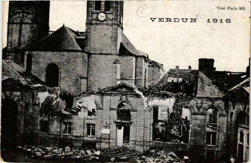 Carte postale ancienne Verdun  1916 à Verdun