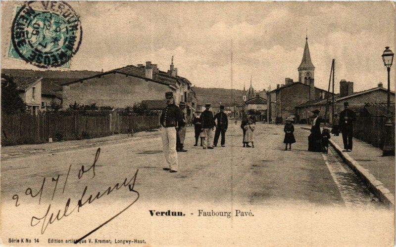 Carte postale ancienne Verdun - Faubourg Pavé à Verdun
