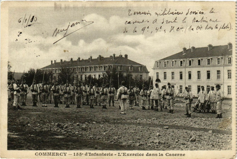 Carte postale ancienne Commercy - L'Excercice dans la Caserne à Commercy