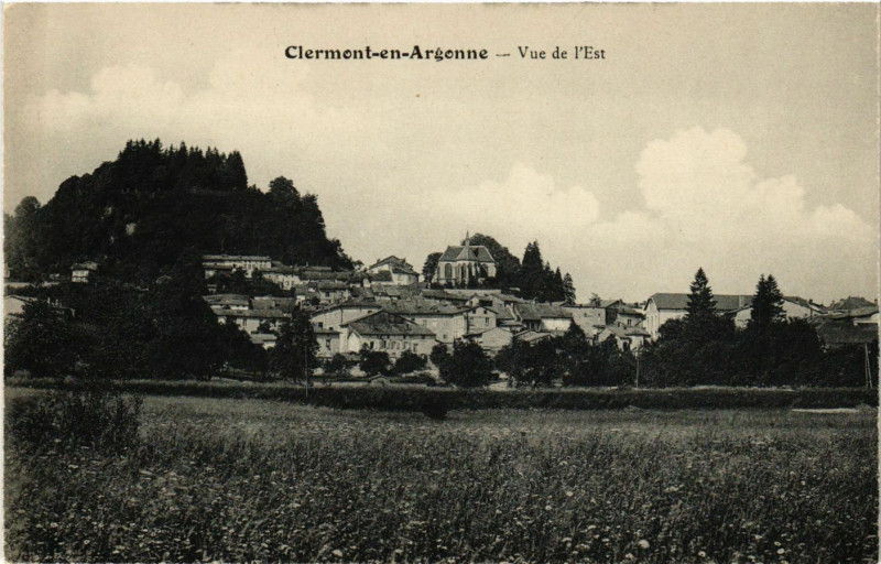 Carte postale ancienne Clermont en Argonne - Vue de l'Est à Clermont-en-Argonne