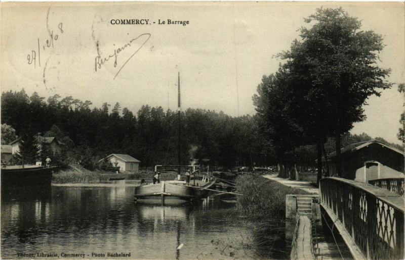 Carte postale ancienne Commercy - Le Barrage à Commercy