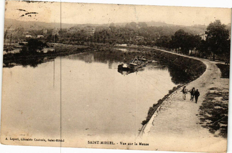 Carte postale ancienne Saint-Mihiel - Vue sur la Meuse à Saint-Mihiel