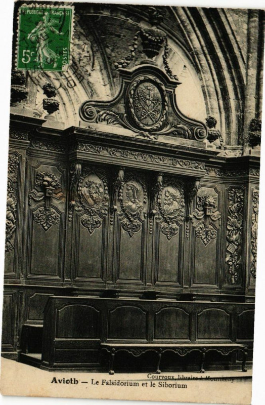 Carte postale ancienne Avioth - Le Falsidorium et le Siborium à Avioth