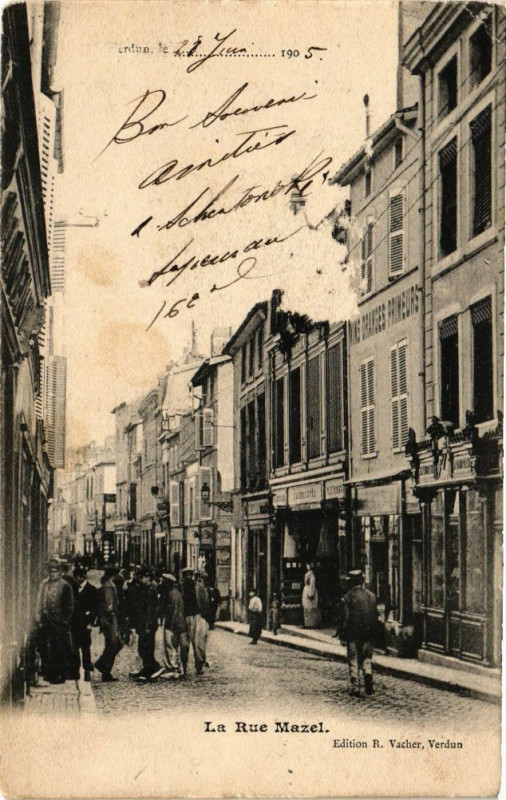 Carte postale ancienne Verdun-La Rue Mazel à Verdun