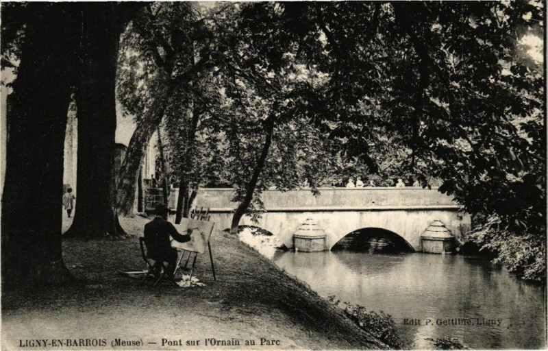 Carte postale ancienne Ligny en Barrois-Pont sur l'Ornain au Parc à Ligny-en-Barrois