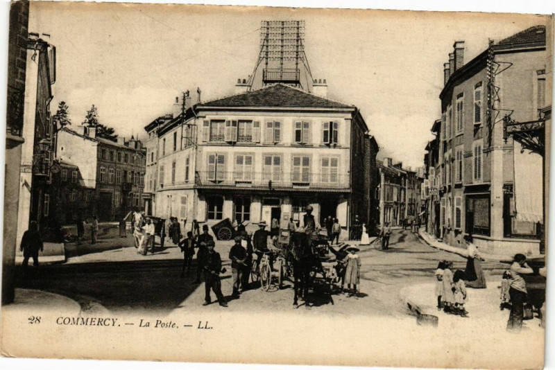 Carte postale ancienne Commercy-La Poste à Commercy
