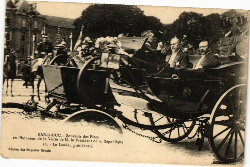 Carte postale ancienne Bar le Duc-Le Landau présidentiel à Bar-le-Duc