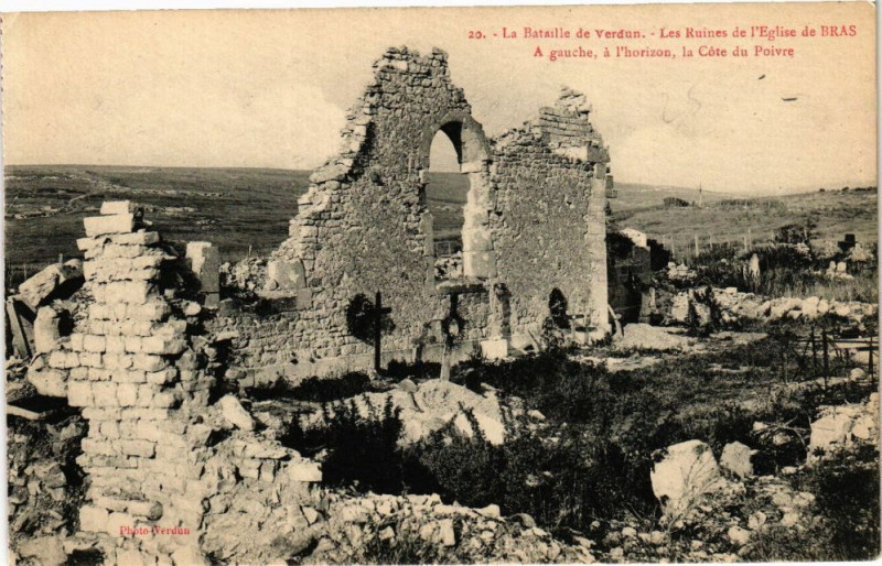 Carte postale ancienne Verdun-Les Ruines de l'Eglise de Bras à Verdun