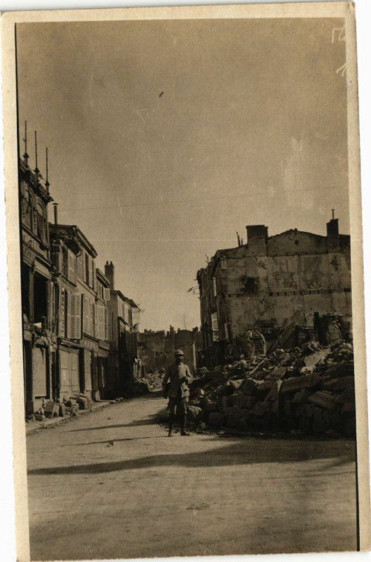 Carte postale ancienne Verdun à Verdun