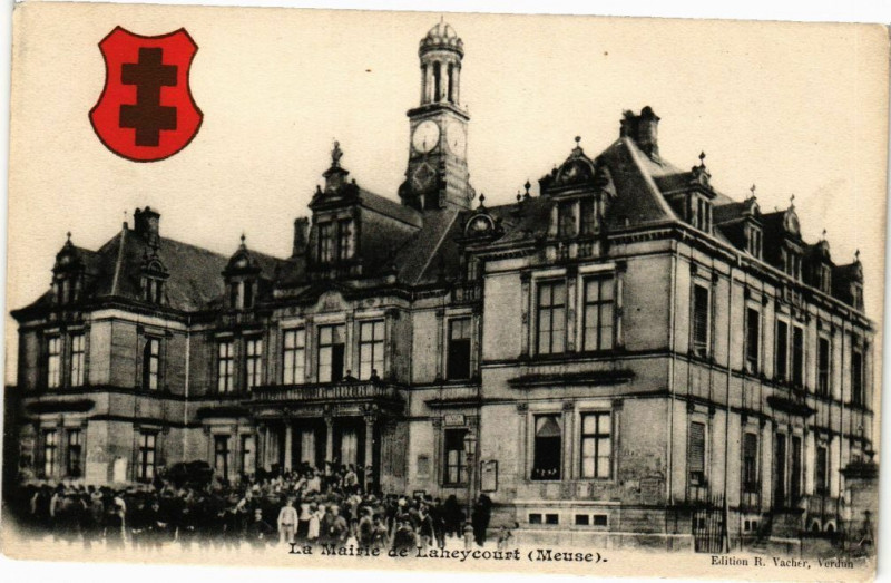 Carte postale ancienne La Mairie de Laheycourt à Laheycourt