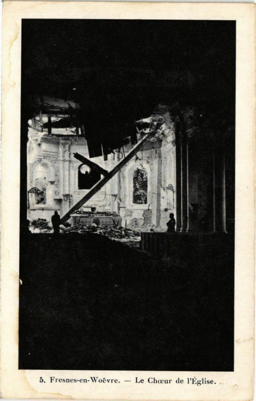 Carte postale ancienne Fresnes en Woevre-Le Choeur de l'Eglise à Fresnes-en-Woëvre