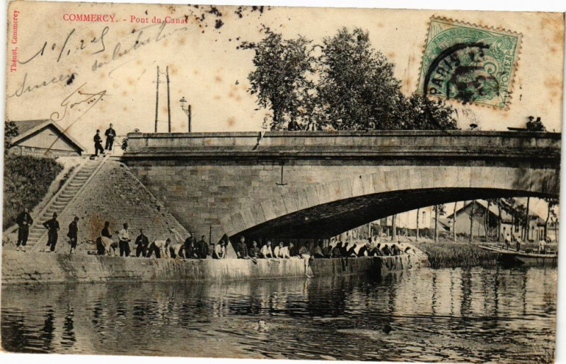 Carte postale ancienne Commercy-Pont du Canal à Commercy