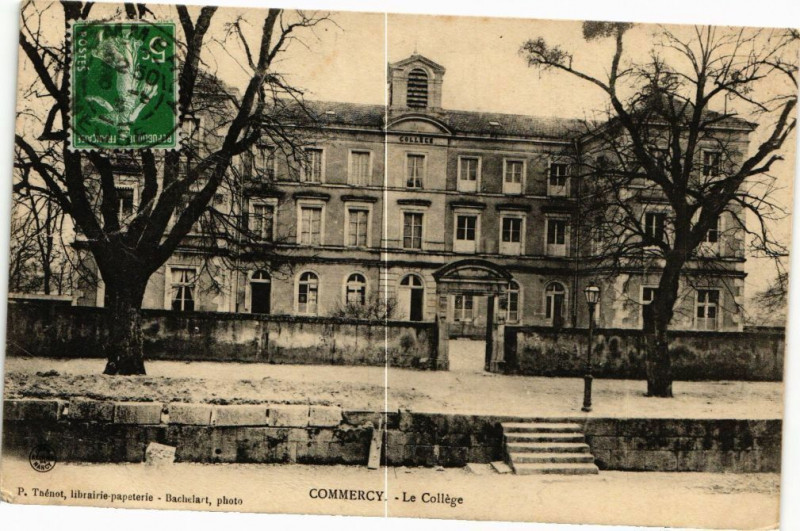 Carte postale ancienne Commercy-Le Collége à Commercy