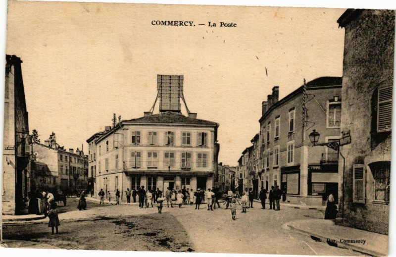 Carte postale ancienne Commercy-La Poste à Commercy