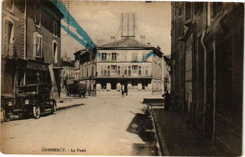 Carte postale ancienne Commercy-La Poste à Commercy