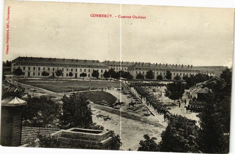Carte postale ancienne Commercy-Caserne Oudinot à Commercy