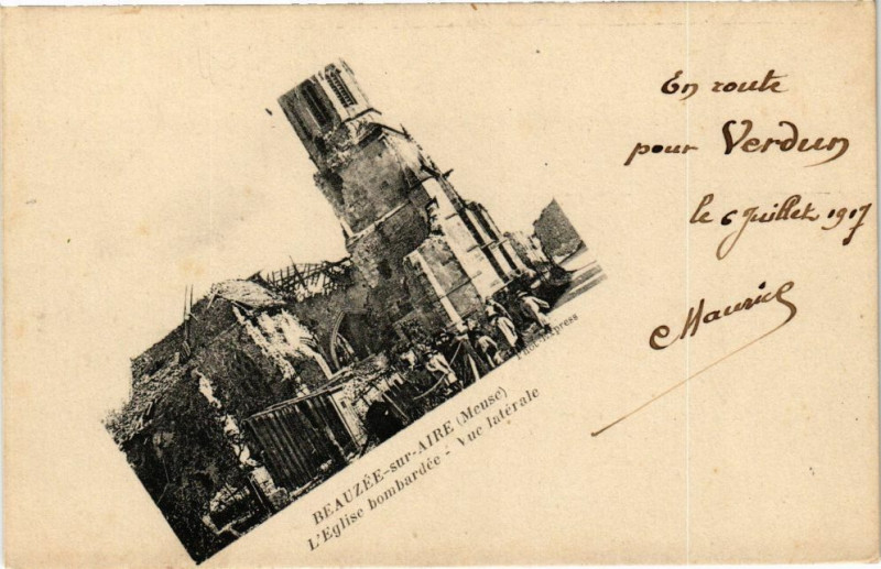 Carte postale ancienne Beauzée sur Aire-L'Eglise bombardée-Vue latérale