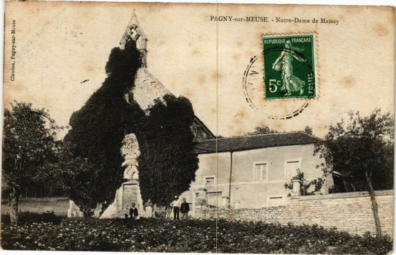 Carte postale ancienne Pagny sur Meuse-Notre Dame de Massey à Pagny-sur-Meuse