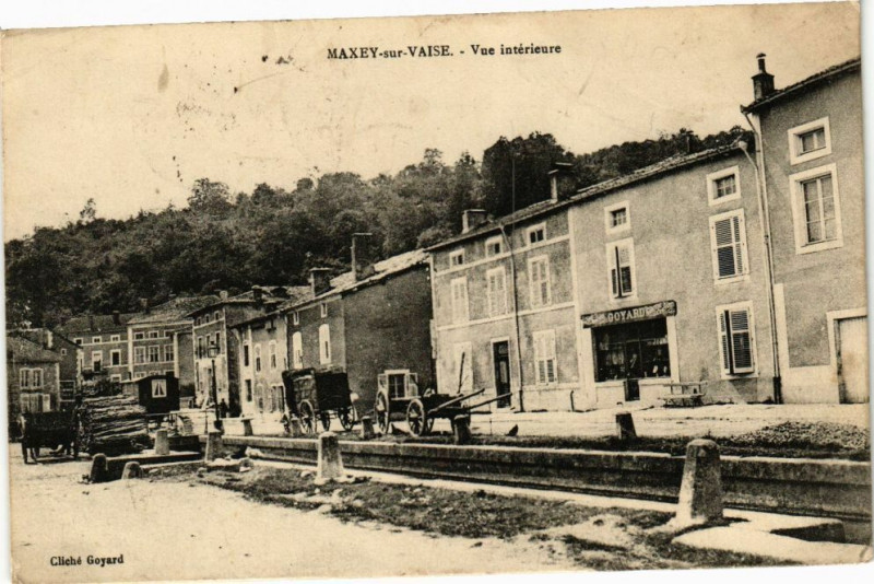 Carte postale ancienne Maxey sur Vaise-Vue intérieure à Maxey-sur-Vaise