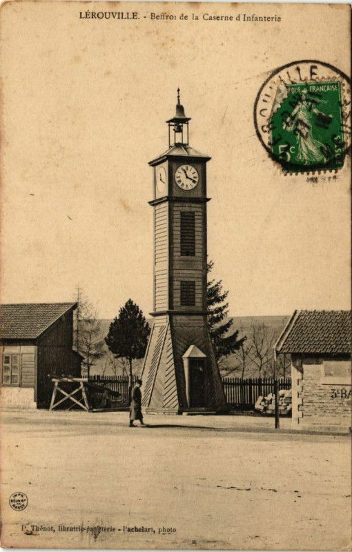 Carte postale ancienne Lérouville- Beffroi de la Caserne d'Infanterie à Lérouville