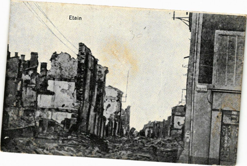 Carte postale ancienne Etain à Étain