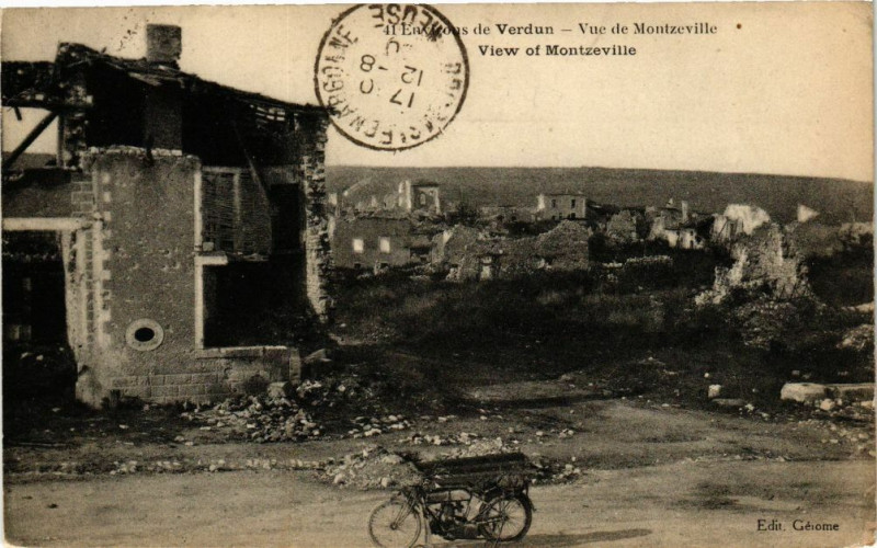 Carte postale ancienne Environs de Verdun-Vue de Montzeville à Montzéville