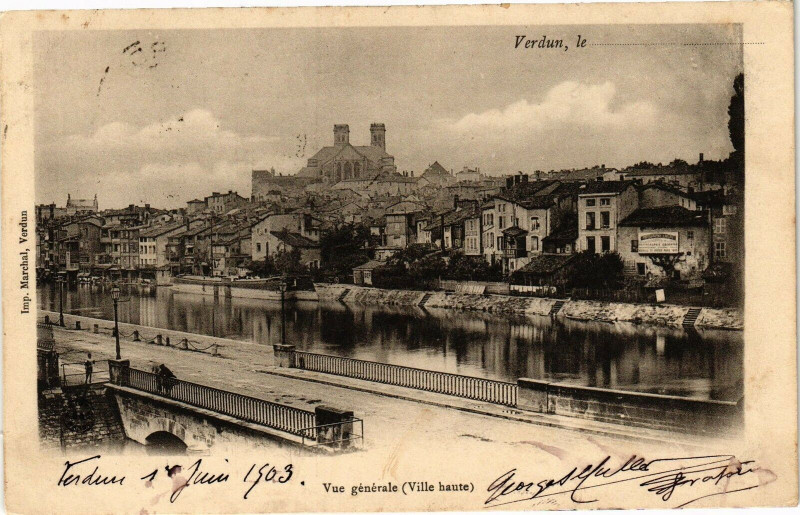 Carte postale ancienne Verdun-Vue générale à Verdun