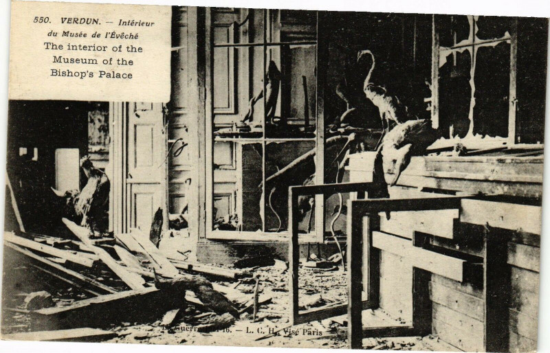 Carte postale ancienne Verdun-Intérieur du Musée de l'Evéché à Verdun