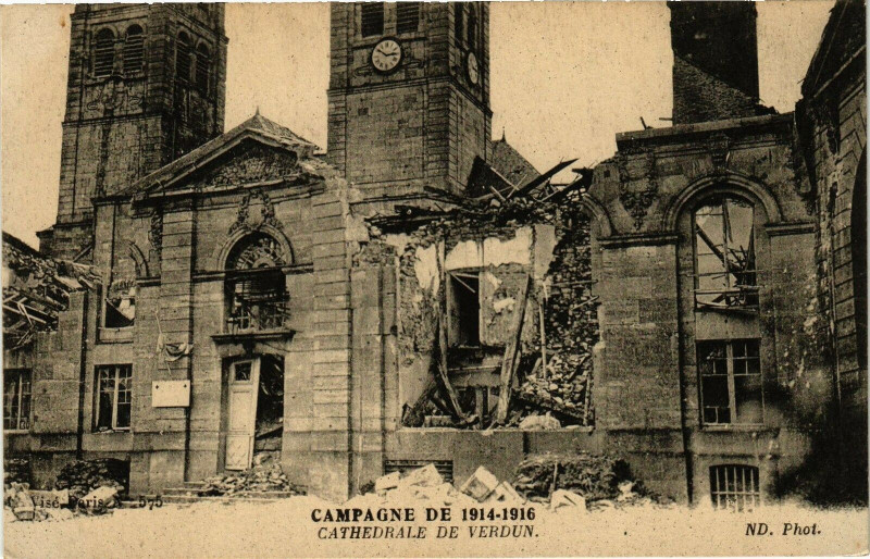 Carte postale ancienne Cathédrale de Verdun à Verdun
