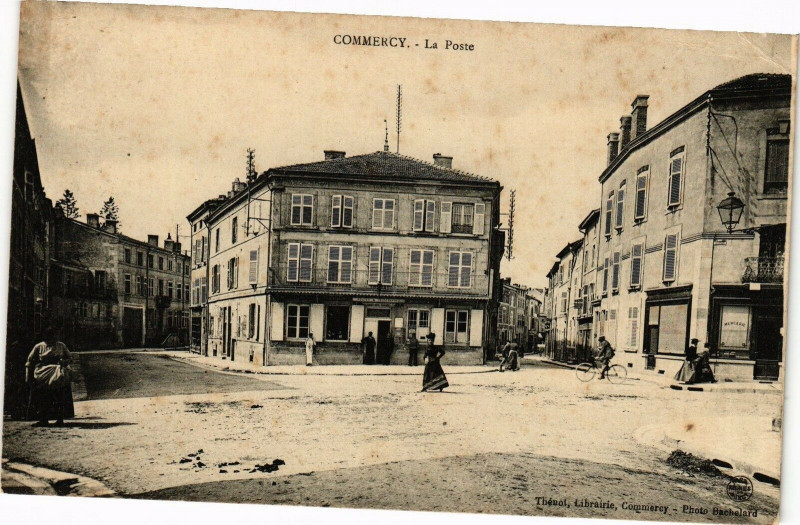 Carte postale ancienne Commercy-La Poste à Commercy